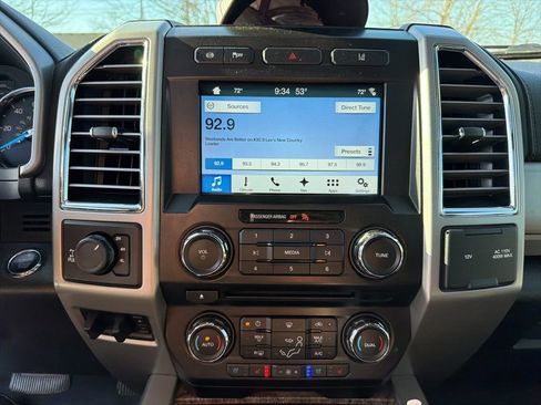 Used 2017 Ford F250 Lariat w/ Lariat Ultimate Package image 9