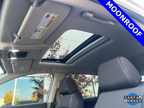 Used 2025 Honda CR-V EX image 11