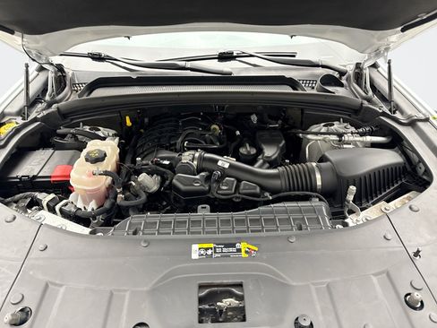 Used 2021 Jeep Grand Cherokee L Limited AWD/4WD image 27