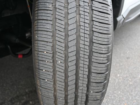 Certified 2025 Subaru Ascent Premium w/ Popular Package #2 image 12