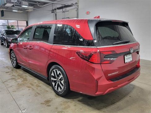 Used 2026 Honda Odyssey EX-L image 7