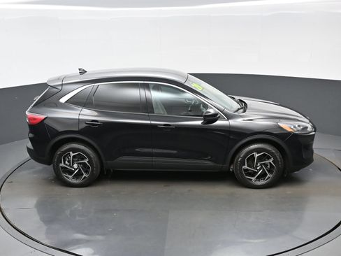 Used 2020 Ford Escape SE AWD/4WD image 38