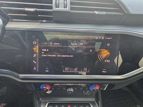 Used 2020 Audi Q3 2.0T Prestige AWD/4WD image 23