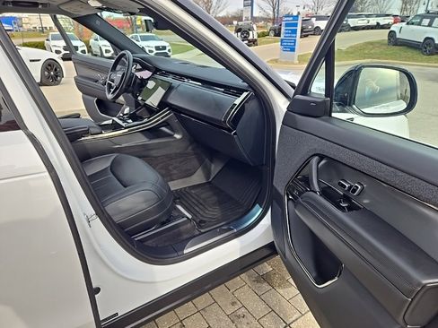 Used 2024 Land Rover Range Rover Sport Dynamic SE image 20