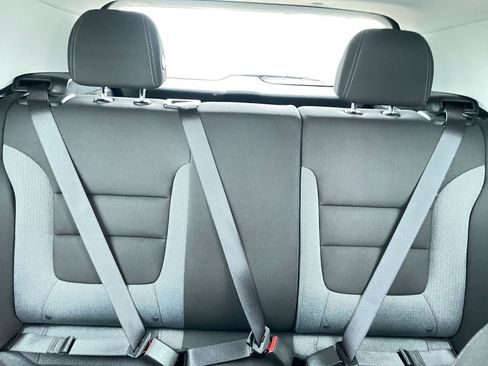 Used 2025 Chevrolet TrailBlazer LT image 38