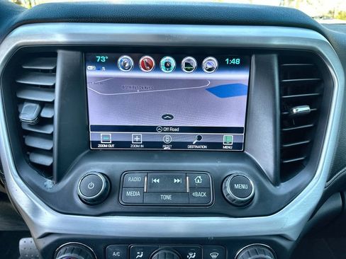 Used 2019 GMC Acadia SLT image 14