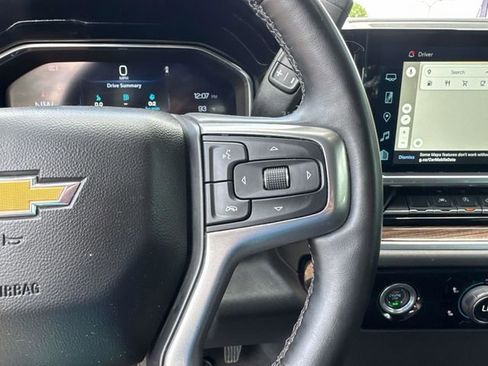 Used 2024 Chevrolet Silverado 1500 LT AWD/4WD image 31