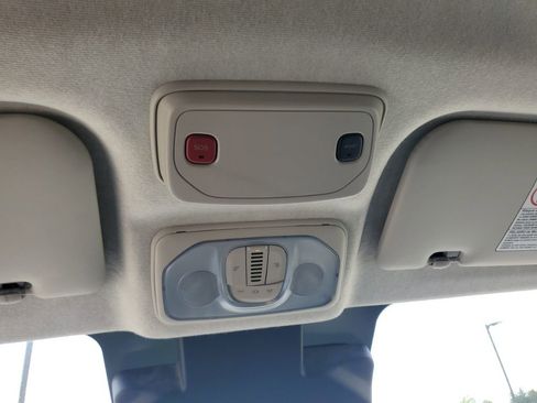 Used 2023 RAM ProMaster 2500 FWD image 24