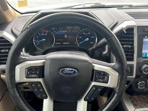 Used 2018 Ford F250 Lariat w/ Lariat Ultimate Package AWD/4WD image 23