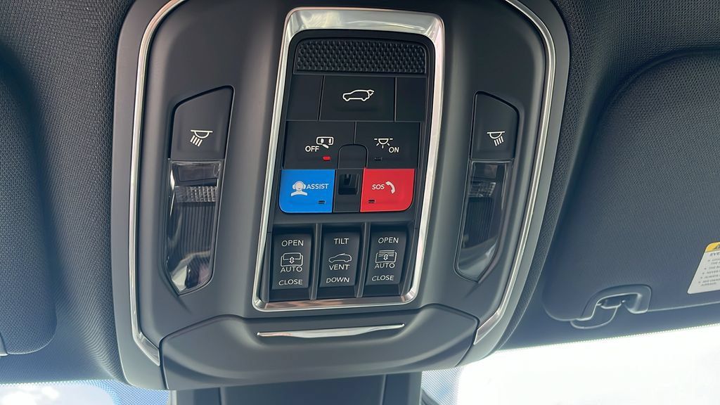 New 2026 Jeep Cherokee Overland AWD/4WD image 18