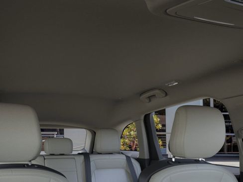 New 2026 Lincoln Nautilus Premier image 21