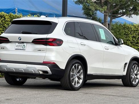Used 2025 BMW X5 sDrive40i image 4