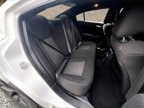 Used 2022 Dodge Charger R/T w/ Blacktop Package image 23