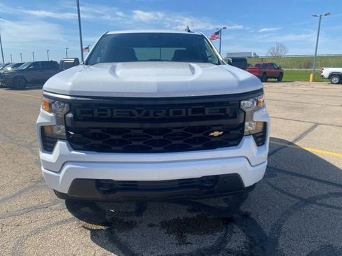 Used 2024 Chevrolet Silverado 1500 Custom AWD/4WD image 7