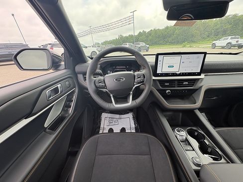 New 2026 Ford Explorer Tremor w/ Tremor Ultimate Package AWD/4WD image 23