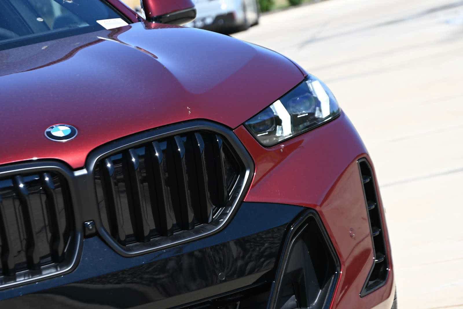 New 2027 BMW X6 xDrive40i w/ Climate Comfort Package AWD/4WD image 9
