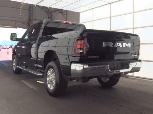 Used 2026 RAM 2500 Big Horn AWD/4WD image 8
