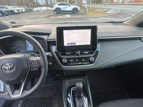 Used 2023 Toyota Corolla SE image 9