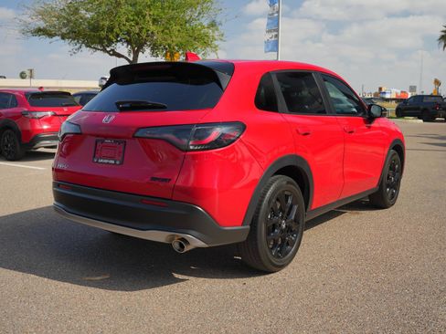 Used 2025 Honda HR-V Sport image 5