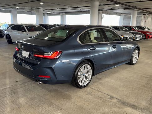 Certified 2025 BMW 330i Sedan w/ Convenience Package image 8