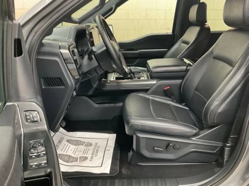 Used 2025 Ford F150 Lariat AWD/4WD image 8