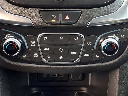 Certified 2022 Chevrolet Equinox Premier image 10