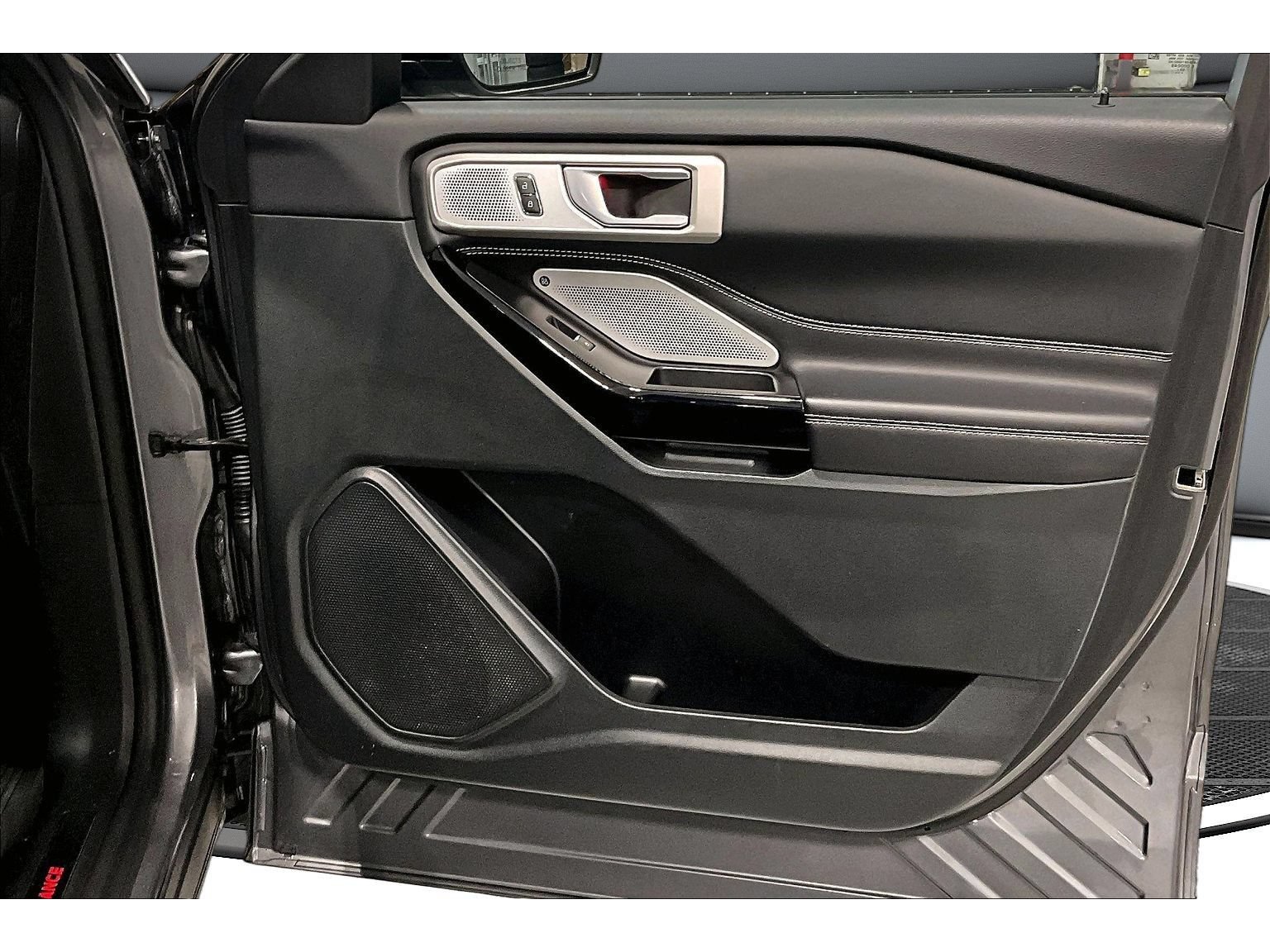 Used 2024 Ford Explorer ST w/ Equipment Group 401A AWD/4WD image 44