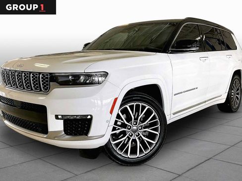 Used 2025 Jeep Grand Cherokee L Summit AWD/4WD image 1