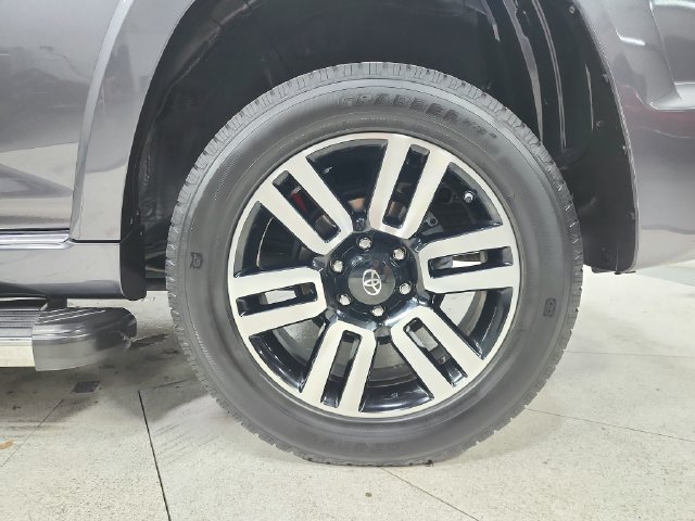 Used 2021 Toyota 4Runner Limited RWD image 57