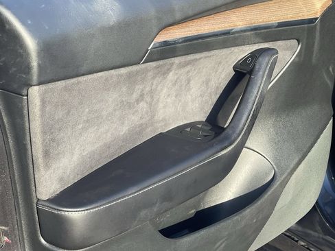 Used 2023 Tesla Model 3 Standard Range RWD image 22