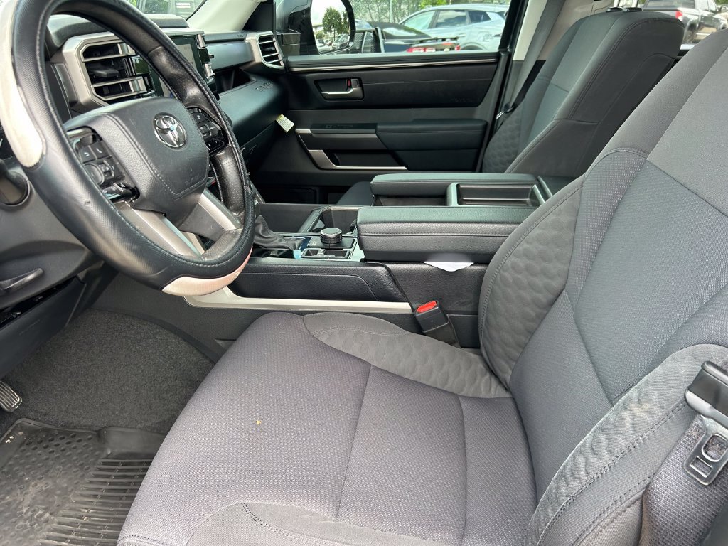 Used 2023 Toyota Tundra SR5 w/ SR5 Convenience Package AWD/4WD image 11