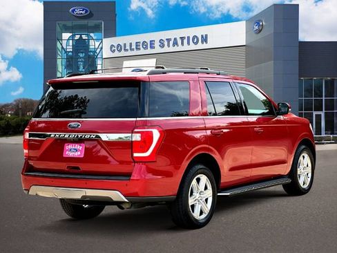 Certified 2020 Ford Expedition XLT w/ Equipment Group 202A RWD image 4