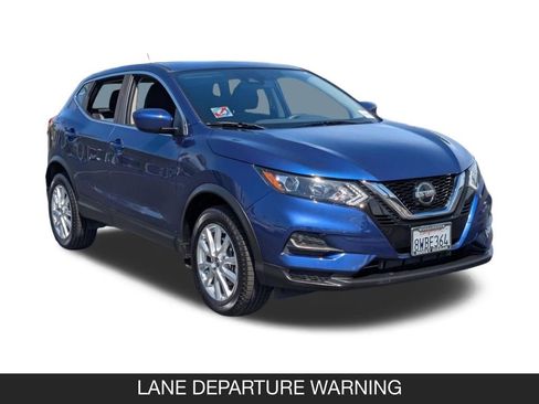 Used 2021 Nissan Rogue Sport S FWD image 2