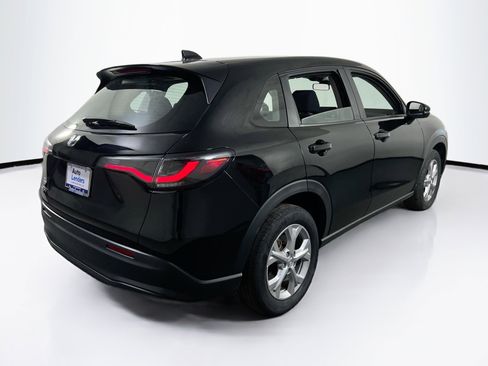 Used 2023 Honda HR-V LX image 5