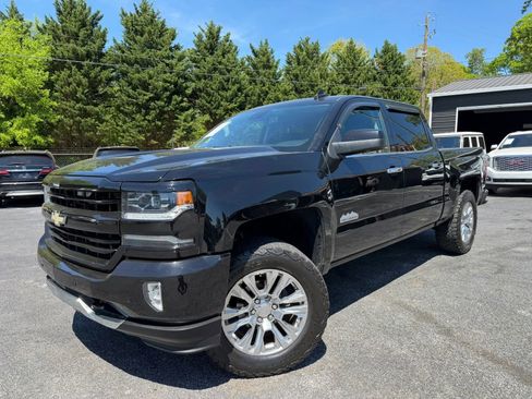 Used 2017 Chevrolet Silverado 1500 High Country RWD image 1