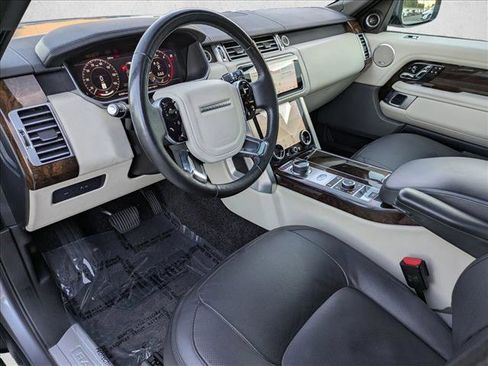 Used 2020 Land Rover Range Rover HSE image 10