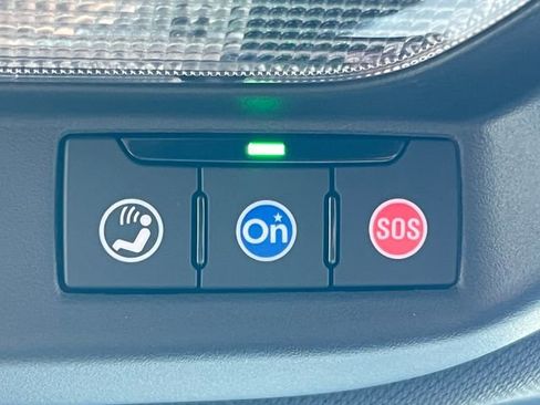 Certified 2024 Buick Envista Sport Touring w/ Convenience I Package FWD image 28