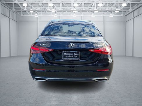 Used 2023 Mercedes-Benz C 300 4MATIC Sedan image 5