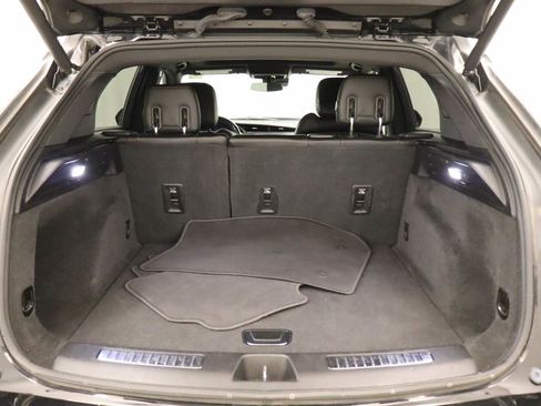 Used 2019 Cadillac XT4 Sport w/ Driver Awareness Package FWD image 20