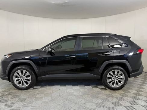 Used 2023 Toyota RAV4 Limited FWD image 3