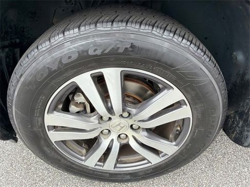 Used 2018 Honda Pilot EX-L image 11