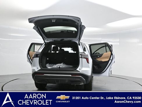 New 2026 Chevrolet Equinox ACTIV w/ Safety and Technology Package image 31