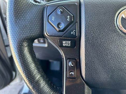 Used 2024 Toyota 4Runner TRD Off-Road Premium AWD/4WD image 13