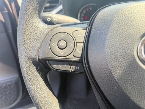 Used 2023 Toyota RAV4 LE FWD image 20