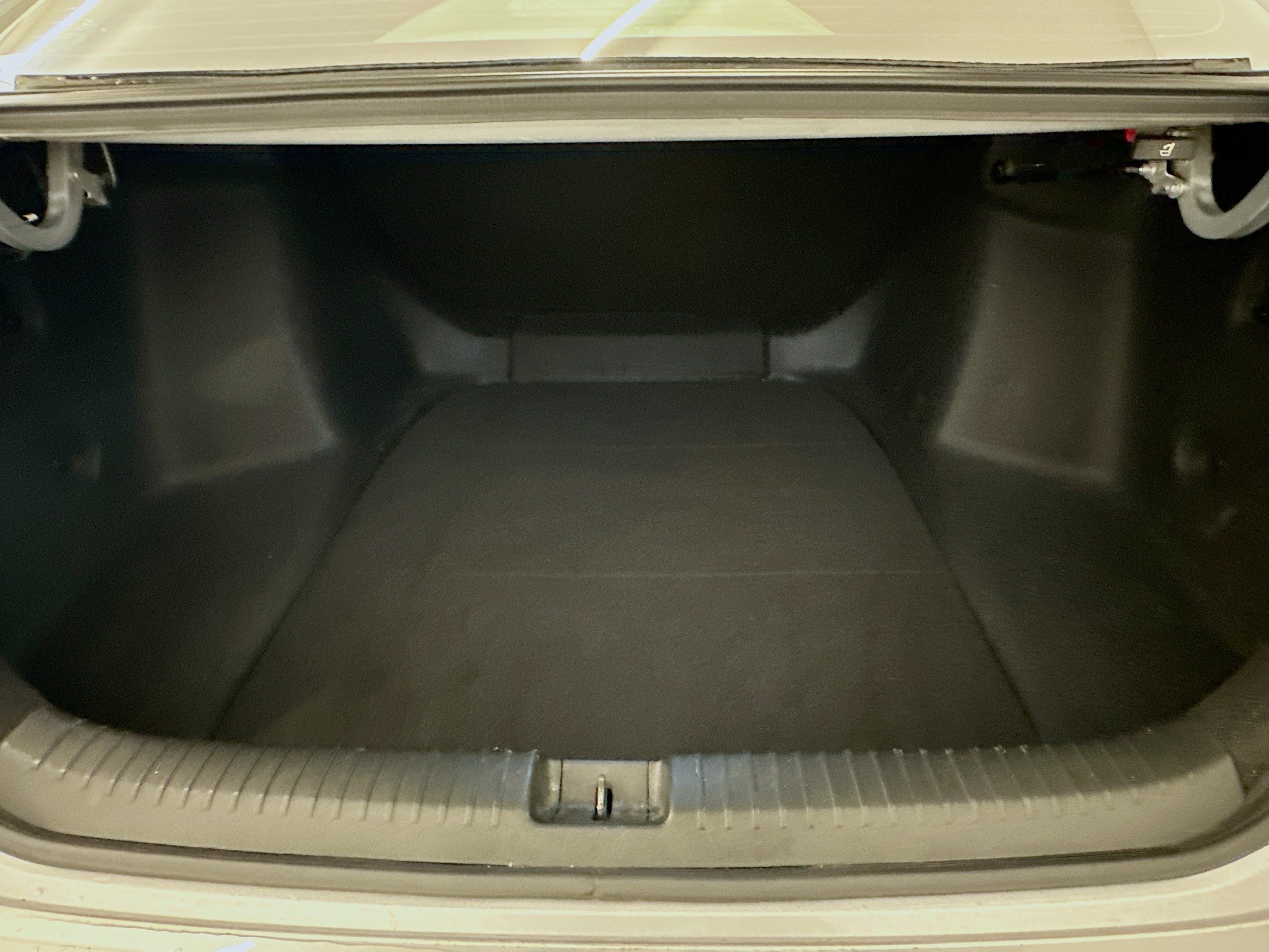 Used 2025 Honda Accord LX image 28