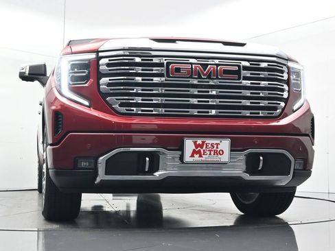 Used 2023 GMC Sierra 1500 Denali w/ Denali Reserve Package AWD/4WD image 31