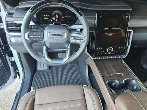 New 2026 GMC Acadia Denali Ultimate image 35