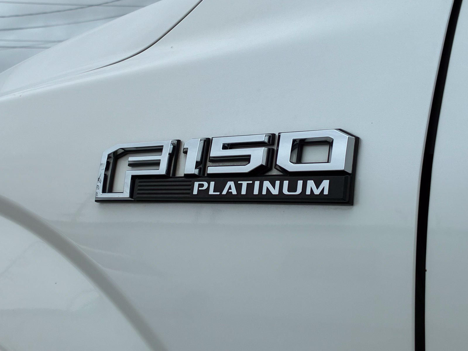 Used 2018 Ford F150 Platinum w/ Equipment Group 701A Luxury AWD/4WD image 12
