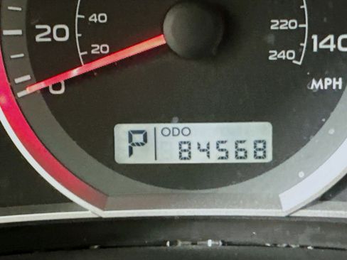 Used 2010 Subaru Impreza 2.5i AWD/4WD image 18