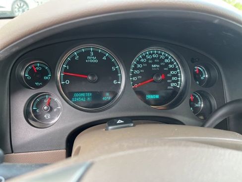 Used 2012 Chevrolet Tahoe LT w/ Luxury Package image 2